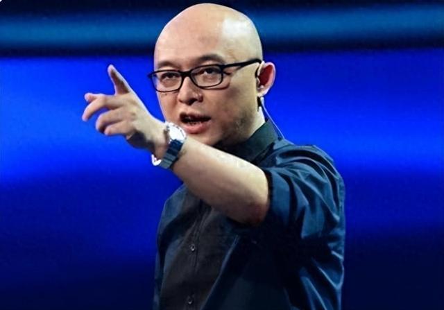 她在“非诚勿扰”上站五年，爆灯无数却不牵手，最终只能选择退出-第1张图片-九妖电影