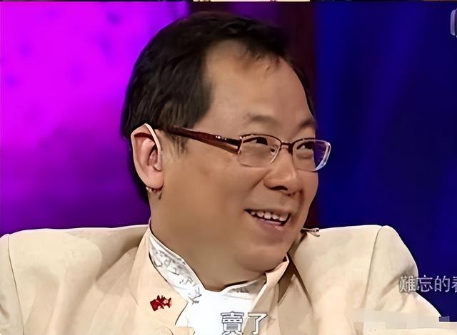 在春晚唱了一首歌，被封杀14年，今身价过亿，全部无偿捐献给祖国_4-第11张图片-九妖电影