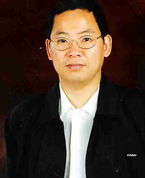 在春晚唱了一首歌，被封杀14年，今身价过亿，全部无偿捐献给祖国_4-第18张图片-九妖电影