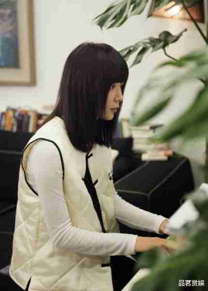 坎坷的王珞丹：40岁仍未婚，母亲上综艺节目里催婚，她恨嫁吗？-第16张图片-九妖电影
