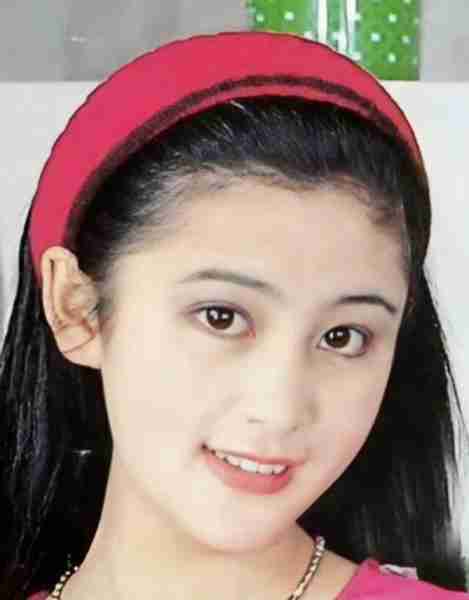 她被称为“大陆第一美人”，两大名导为其着迷，今55岁活得像25岁-第6张图片-九妖电影