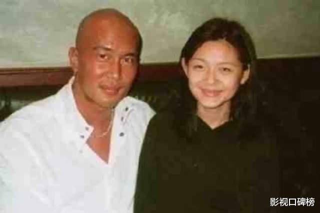 大S高调发文为老公宣传，具俊晔被韩国综艺节目问：你没钱送礼吗-第22张图片-九妖电影