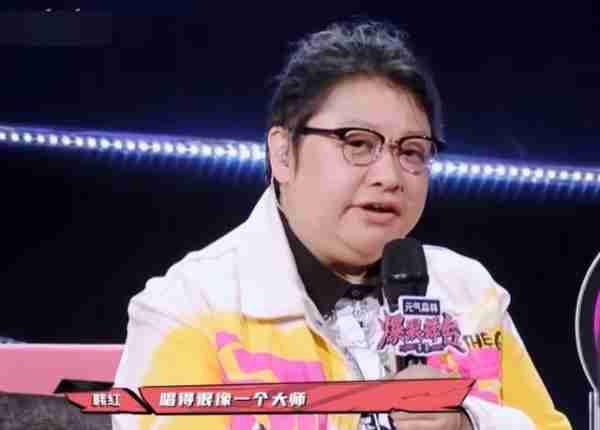 大四学生单依纯：出道三年两上春晚！是老天爷赏饭吃还是家有矿？-第43张图片-九妖电影