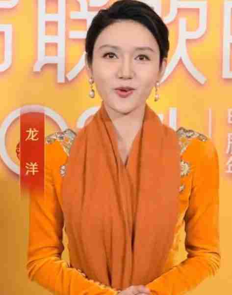央视2024龙年春晚主持人来袭，朱军、董卿、朱迅、李思思无缘春晚-第4张图片-九妖电影