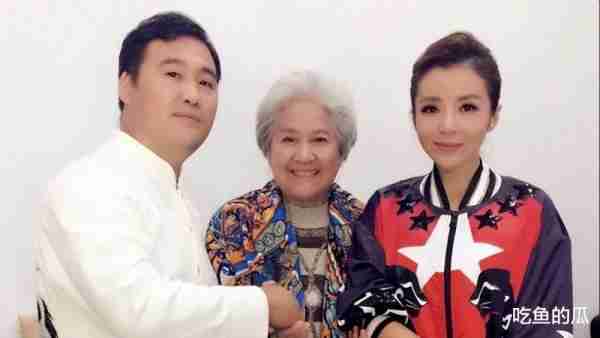 央视一姐朱迅：2次患癌，7上春晚，挚爱男人离世，抱憾终生-第16张图片-九妖电影