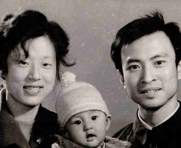 央视主持张蕾：扎根央视16年后离职，如今上家乡春晚再次证明实力-第16张图片-九妖电影