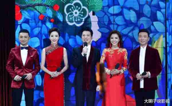 央视春晚主持阵容完成换血，被弃用的主持人究竟有哪些？-第1张图片-九妖电影