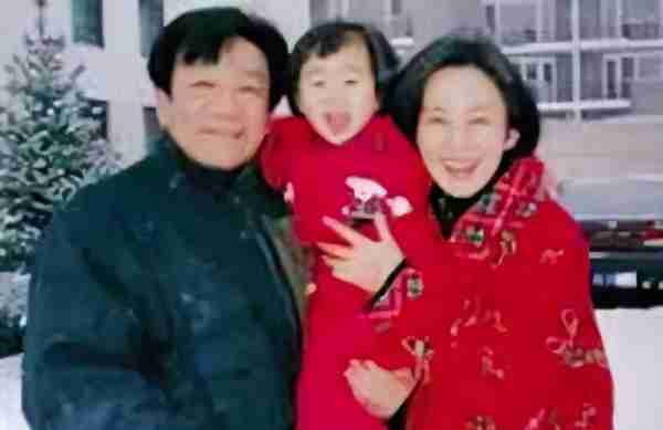 央视春晚小品第一位女演员，若不是她结婚，宋丹丹不可能一家独大-第24张图片-九妖电影