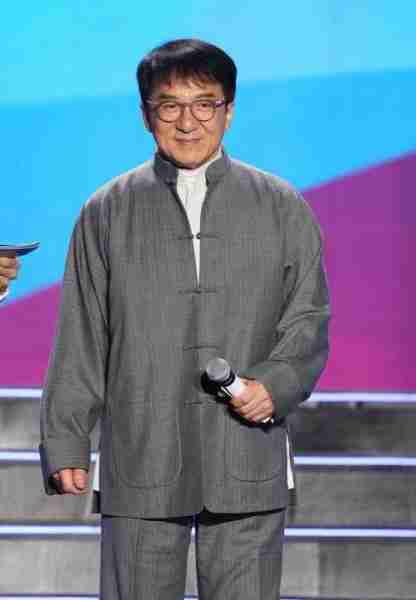 宁为祖国缴百万巨款，也要当中国人！这3位拒改国籍的艺人真霸气-第22张图片-九妖电影