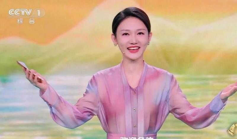 央视龙年春晚完成首次彩排，主持人龙洋现身，另外两位也可以锁定-第8张图片-九妖电影
