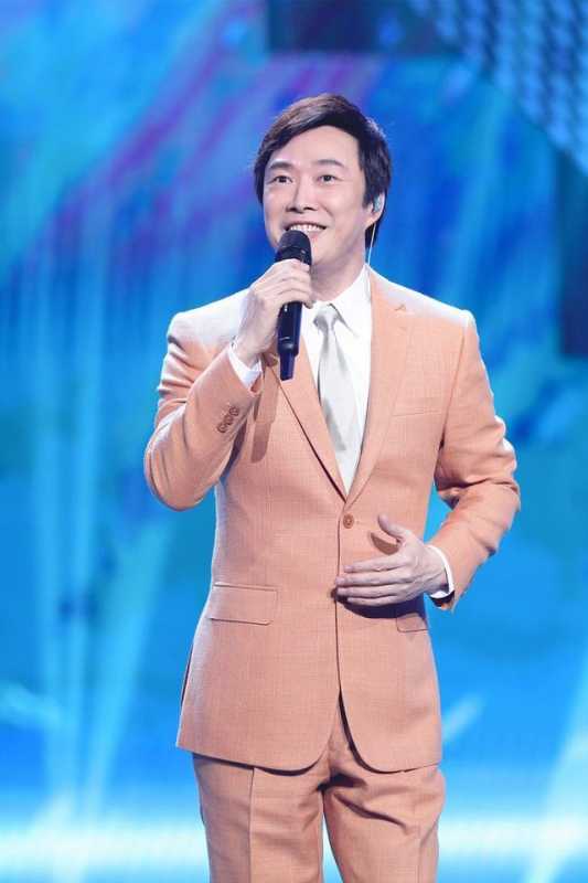 宁为祖国缴百万巨款,也要当中国人!这4位拒改国籍的艺人真霸气-第27张图片-九妖电影 宁为祖国缴百万巨款,也要当中国人!这4位拒改国籍的艺人真霸气-第27张图片-九妖电影