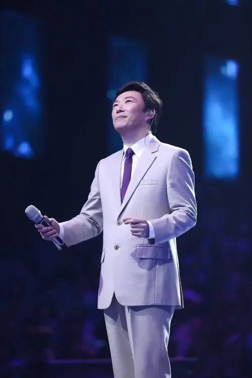 宁愿缴纳千万巨款,也不愿放弃当中国人!这几位拒改国籍的真霸气-第10张图片-九妖电影 宁愿缴纳千万巨款,也不愿放弃当中国人!这几位拒改国籍的真霸气-第10张图片-九妖电影