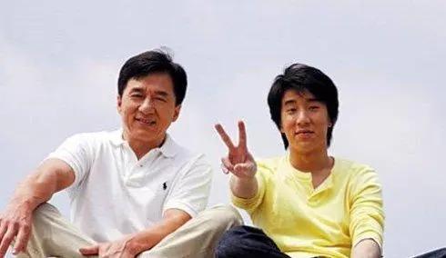 宁愿缴纳千万巨款,也不愿放弃当中国人!这几位拒改国籍的真霸气-第20张图片-九妖电影 宁愿缴纳千万巨款,也不愿放弃当中国人!这几位拒改国籍的真霸气-第20张图片-九妖电影