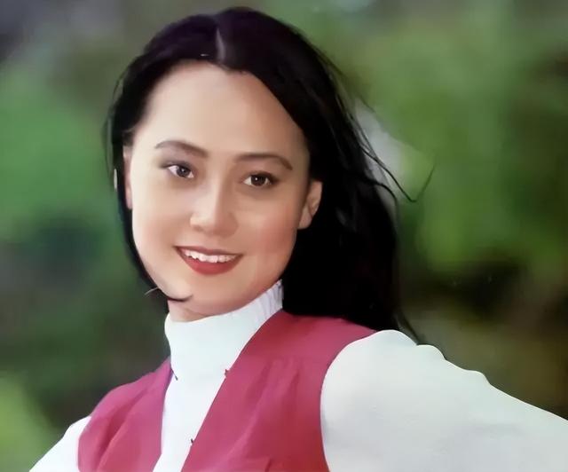 宋佳:抛弃病夫,甩掉导演,55岁再嫁豪门的她如今怎么样了?-第6张图片-九妖电影 宋佳:抛弃病夫,甩掉导演,55岁再嫁豪门的她如今怎么样了?-第6张图片-九妖电影