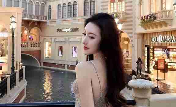 家族星光熠熠，她却选择另辟蹊径，陈佩斯外甥女甘当网红引关注！-第22张图片-九妖电影