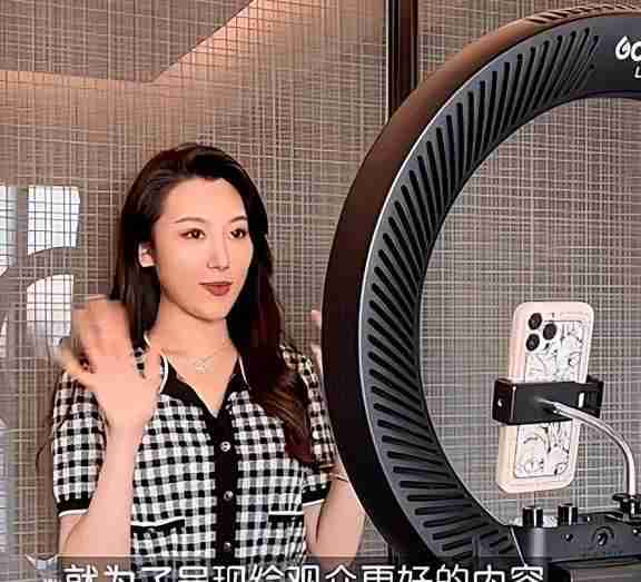 家族星光熠熠，她却选择另辟蹊径，陈佩斯外甥女甘当网红引关注！-第30张图片-九妖电影