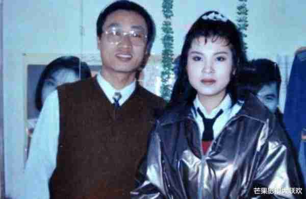 她9次登上春晚，被老外骗走3千万，40岁嫁小13岁男友，如今怎样_1-第25张图片-九妖电影
