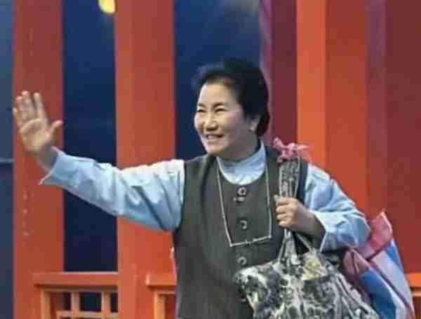 她一生坎坷，曾是春晚的女王，丈夫去世4年后改嫁给小叔子，女儿也因脑瘫夭折-第1张图片-九妖电影
