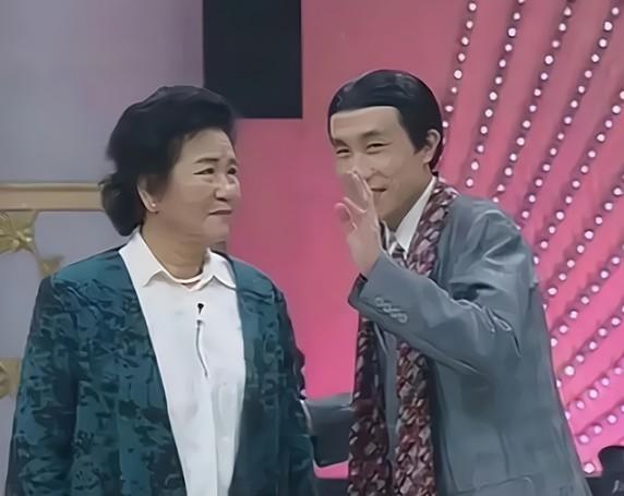 她一生坎坷，曾是春晚的女王，丈夫去世4年后改嫁给小叔子，女儿也因脑瘫夭折-第11张图片-九妖电影