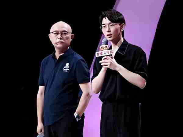 她在“非诚勿扰”上站五年，爆灯无数却不牵手，最终被孟非赶下台_1-第11张图片-九妖电影