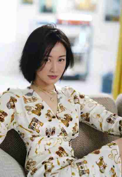 央视女主持赵子琪：曾让2个已婚男士为之痴迷，如今过得怎样了？-第14张图片-九妖电影