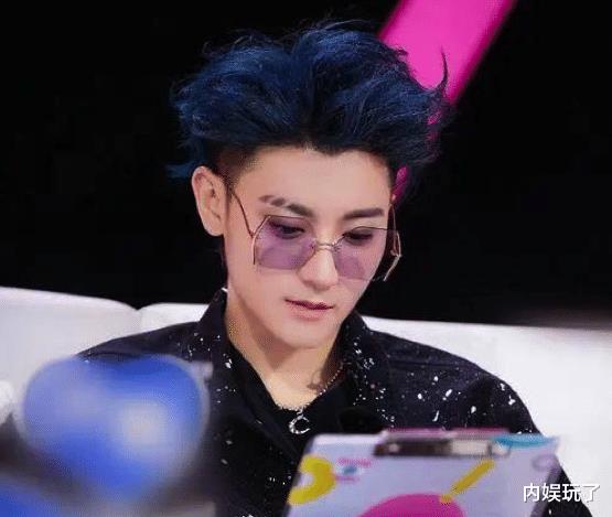 自称是当红歌手，却没有一首代表作，这8位歌手真敢说-第23张图片-九妖电影