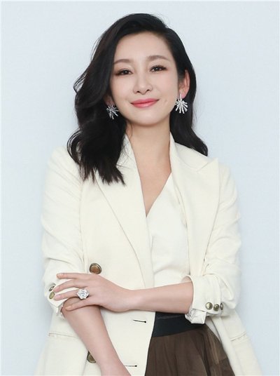 收手吧秦海璐！别辣观众眼睛了，时隔20年再演美人，雷人又无脑-第5张图片-九妖电影