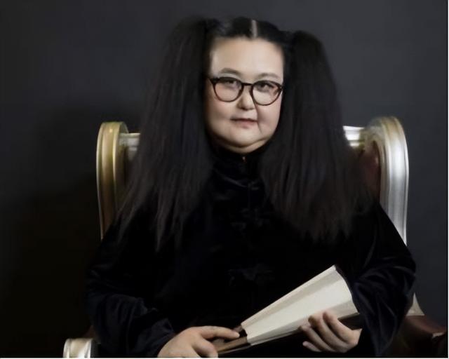 她是中国最胖女演员,100天狂减140斤,今嫁小鲜肉老公宠爱有加!-第5张图片-九妖电影 她是中国最胖女演员,100天狂减140斤,今嫁小鲜肉老公宠爱有加!-第5张图片-九妖电影
