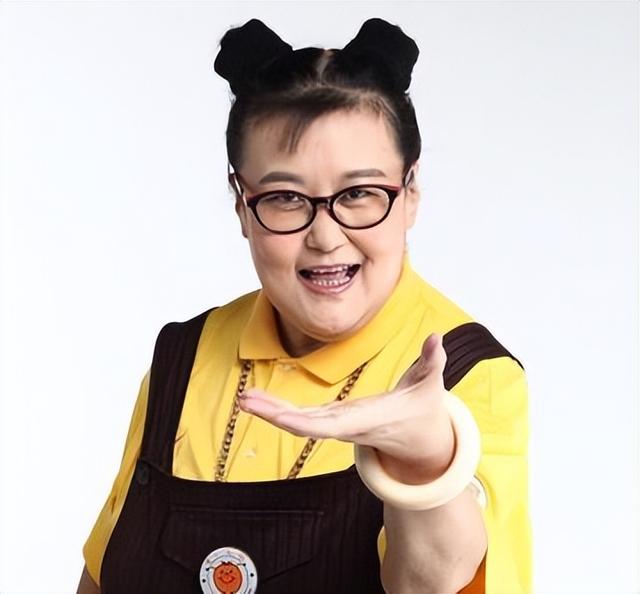 她是中国最胖女演员,100天狂减140斤,今嫁小鲜肉老公宠爱有加!-第26张图片-九妖电影 她是中国最胖女演员,100天狂减140斤,今嫁小鲜肉老公宠爱有加!-第26张图片-九妖电影