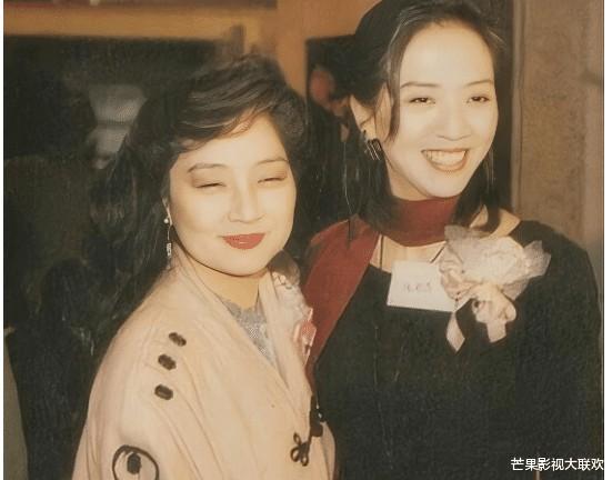 她宁愿离婚也不愿改变中国国籍，春晚为她破例，74岁仍单身-第39张图片-九妖电影