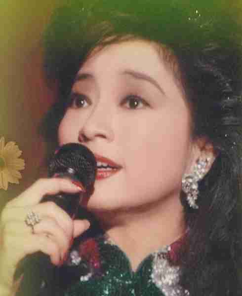 她宁愿离婚也不愿改变中国国籍,春晚为她破例,75岁仍单身-第18张图片-九妖电影 她宁愿离婚也不愿改变中国国籍,春晚为她破例,75岁仍单身-第18张图片-九妖电影