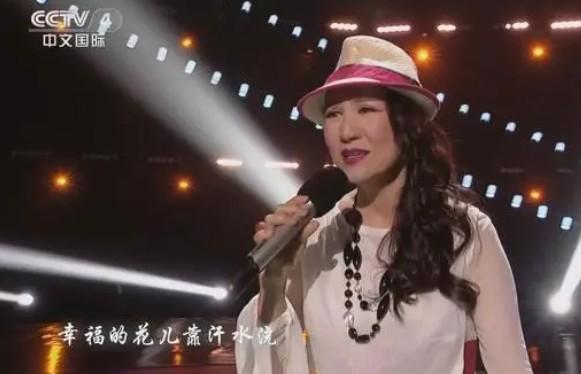 她早就不是中国籍了？屡次登上春晚走红，当初嫁给洋老公遭嫌弃_2-第30张图片-九妖电影