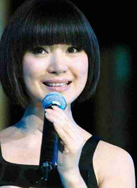 她是国家一级演员，凭春晚一曲爆红！卷走丈夫12亿，终自食恶果-第27张图片-九妖电影