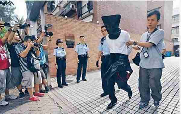 她是国家一级演员，春晚一曲爆红！竟转走丈夫12亿，如今销声匿迹-第10张图片-九妖电影