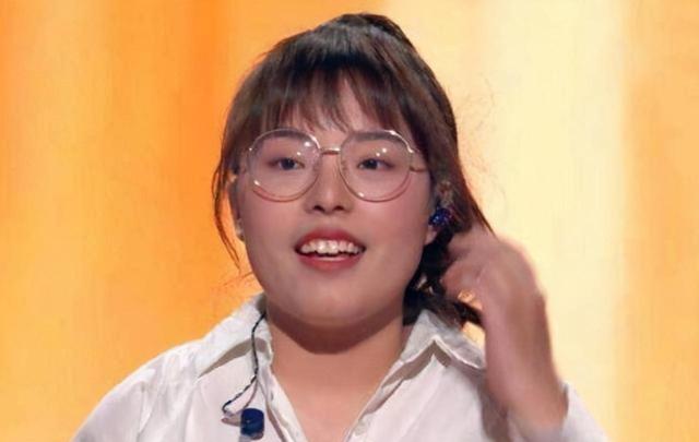 她是好声音最惨冠军，夺冠一个月后无人问津，如今判若两人-第4张图片-九妖电影