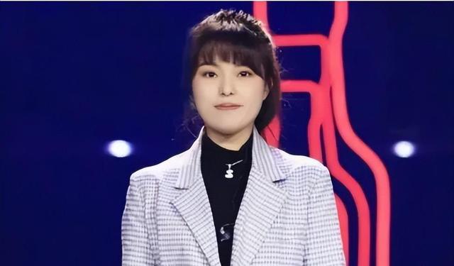 她是好声音最惨冠军，夺冠一个月后无人问津，如今判若两人-第7张图片-九妖电影