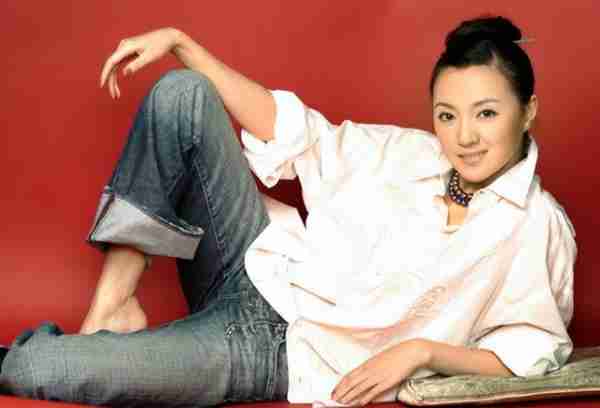 她是最悲惨女演员：5次上央视春晚，却遭同行排挤，沦落精神病院-第4张图片-九妖电影