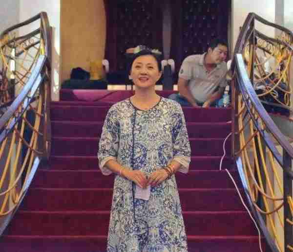 她是最悲惨女演员：5次上央视春晚，却遭同行排挤，沦落精神病院-第26张图片-九妖电影