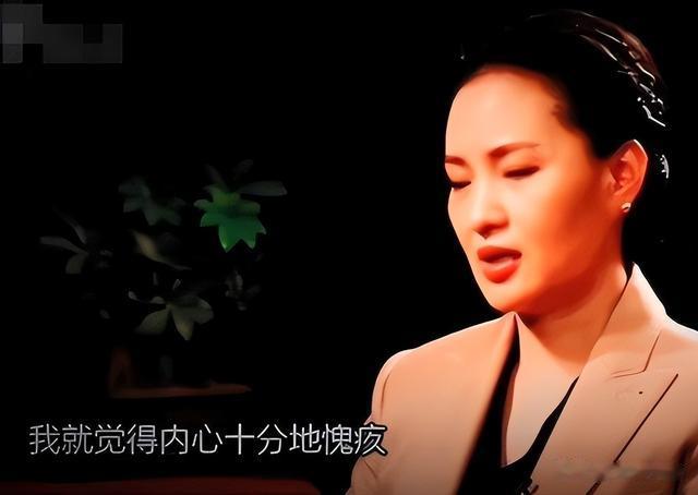 她是第一位博士级歌唱家，12次荣登春晚，丈夫身价不菲也是博士_2-第19张图片-九妖电影