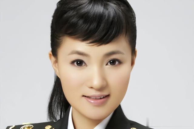 她是第一位博士级歌唱家，13次荣登春晚，丈夫也是博士且身价不菲-第11张图片-九妖电影