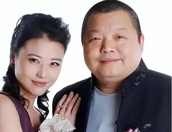 她曾5次上春晚,却被恩师欺骗流产、前途尽毁,如今55岁仍单身-第26张图片-九妖电影 她曾5次上春晚,却被恩师欺骗流产、前途尽毁,如今55岁仍单身-第26张图片-九妖电影