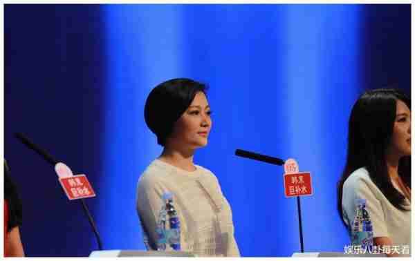 她曾是央视女主持人，离婚1年后上《非诚勿扰》相亲，1小时被富豪牵走-第5张图片-九妖电影