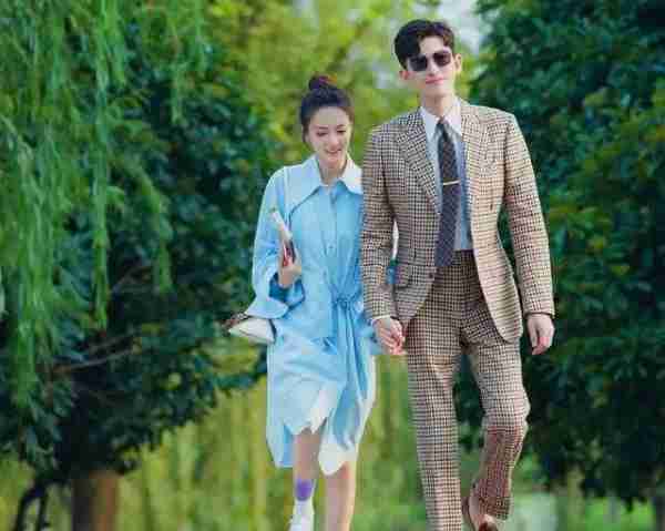 张翰徐璐恋情曝光:娱乐圈金童玉女携手共度甜蜜时光-第2张图片-九妖电影 张翰徐璐恋情曝光:娱乐圈金童玉女携手共度甜蜜时光-第2张图片-九妖电影