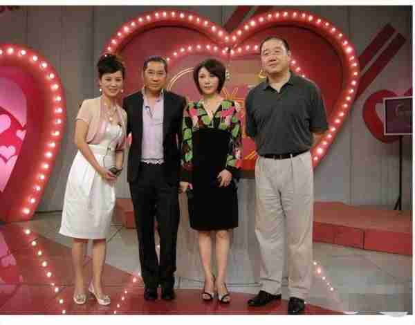 她曾红过毛阿敏，却因放鸽子被春晚拒之门外，如今54岁依然美丽_2-第36张图片-九妖电影
