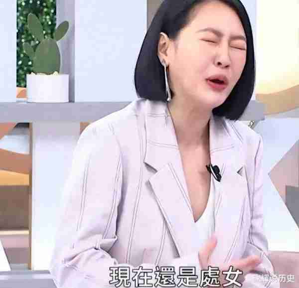 她自称56岁仍是处女，和星爷合作过，上过春晚，经历却特别坎坷-第27张图片-九妖电影
