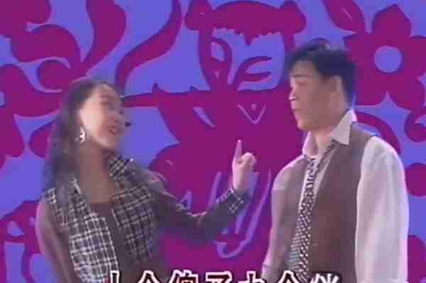 她被誉为军中花仙子，连续15年上春晚，男友患癌离世，52岁仍单身-第8张图片-九妖电影