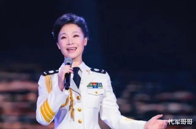 她连续14年上春晚，男友不幸患癌症离世，如今53岁婚姻成谜-第3张图片-九妖电影