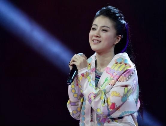 好声音没夺冠，却嫁给了爱奇艺总裁，34岁成了人生赢家-第8张图片-九妖电影