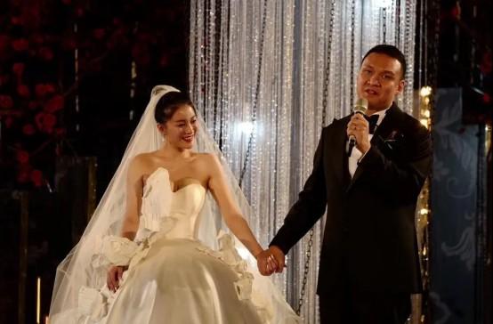 好声音没夺冠，却嫁给了爱奇艺总裁，34岁成了人生赢家-第12张图片-九妖电影