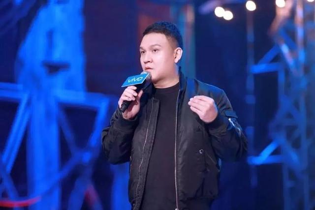 好声音没夺冠,却嫁给爱奇艺总裁,34岁成了人生赢家_1-第15张图片-九妖电影 好声音没夺冠,却嫁给爱奇艺总裁,34岁成了人生赢家_1-第15张图片-九妖电影